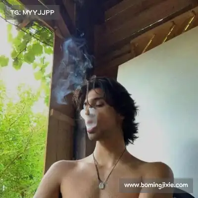 伏云玫